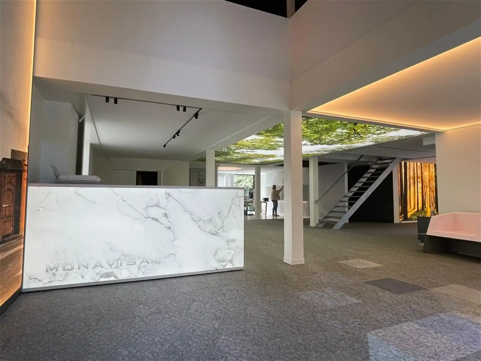 Kantoorgebouw foto 3