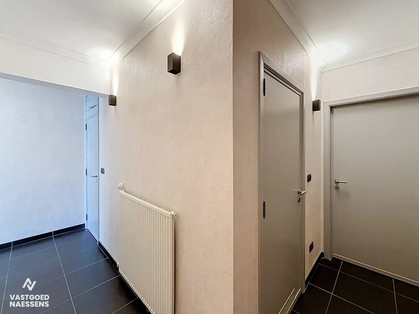 GEMEUBELD 2 SLPK APP MET ZIJDELINGS ZEEZICHT  foto 12
