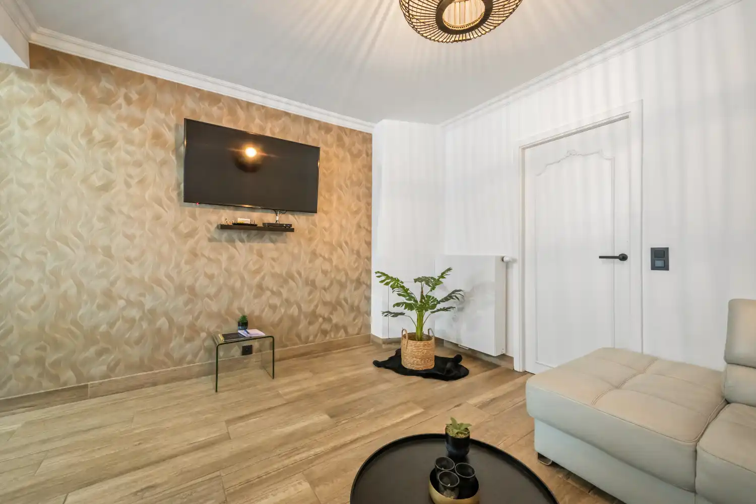 Instapklaar 3 slaapkamer appartement aan het strand foto 4