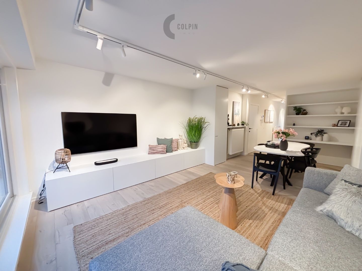 Mooi gerenoveerde duplex gelegen in de Leopoldlaan foto 4