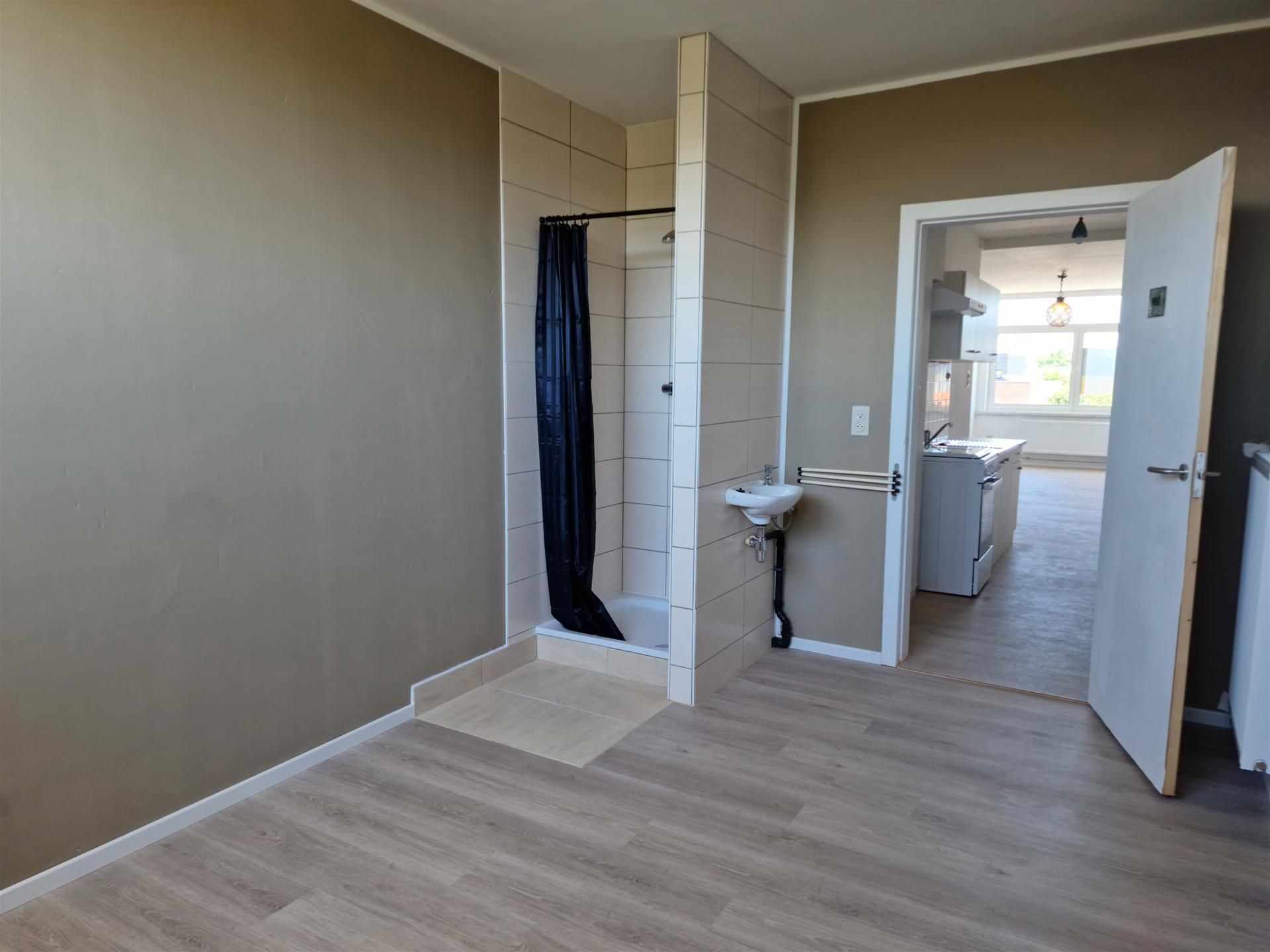 Studio met aparte slaapkamer op de 2e verdieping te Turnhout foto 7