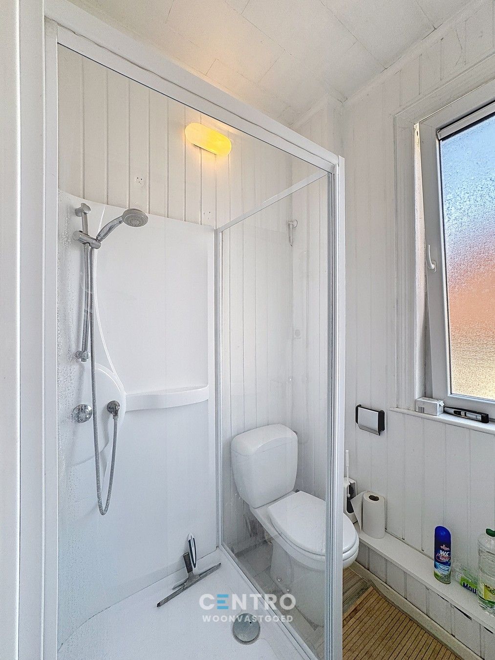 Budgetvriendelijk appartement met garage! foto 7