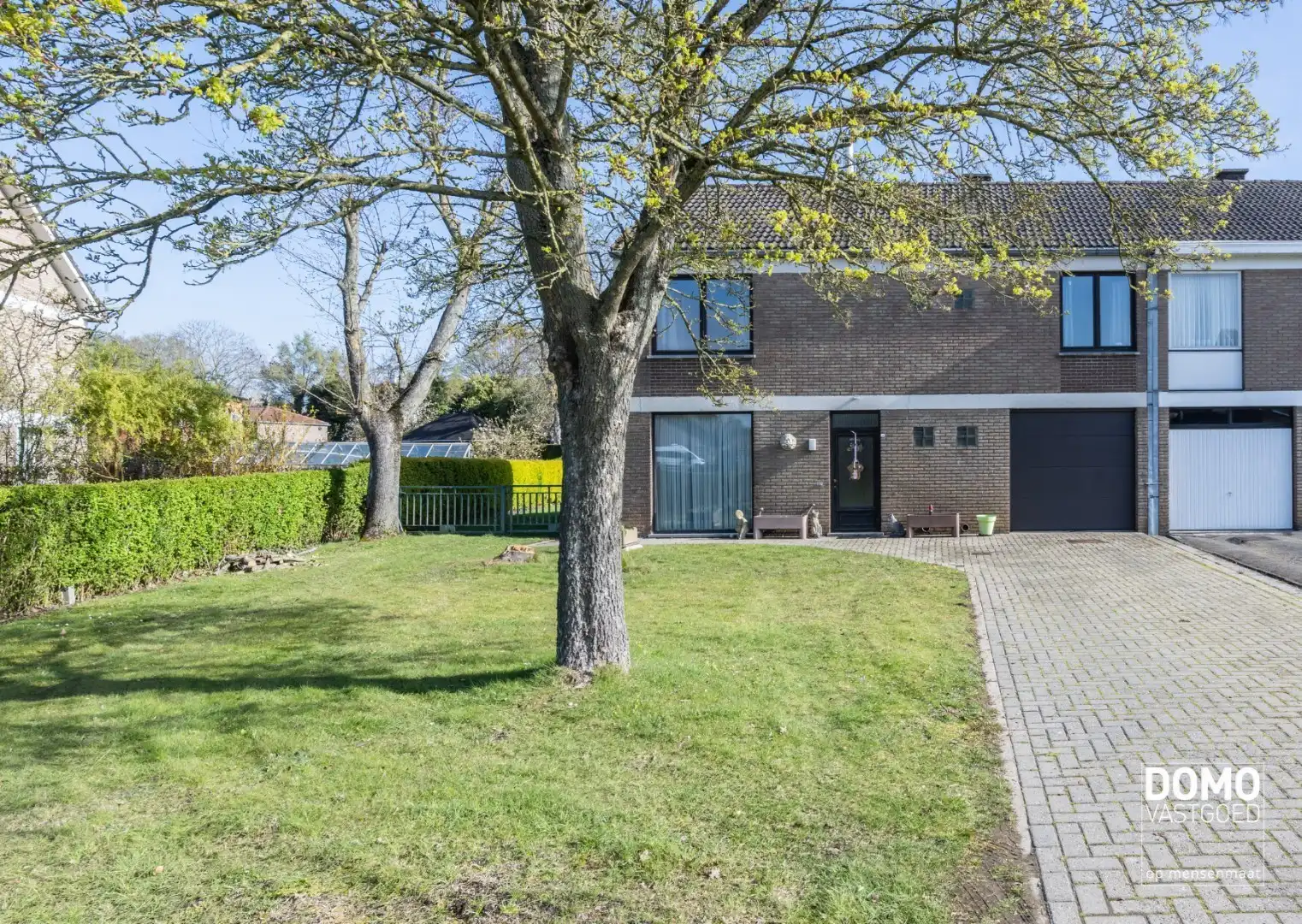 Hoofdfoto van de publicatie: RUSTIG GELEGEN HALFOPEN BEBOUWING MET 4 SLAAPKAMERS EN EXTRA STUDIO OP EEN PERCEEL VAN 11A 45CA TE DIEPENBEEK 