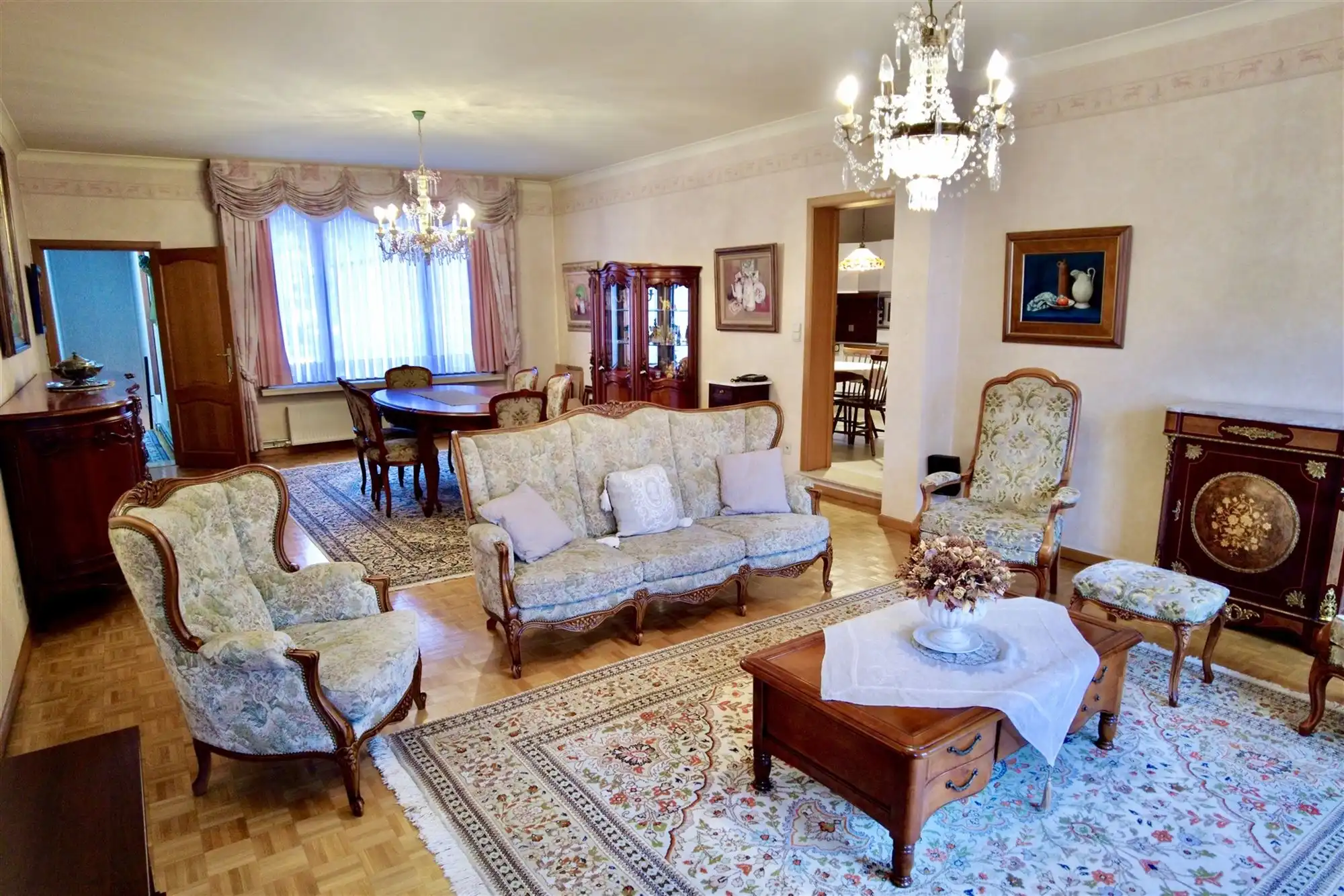 Commercieel pand met woonst op toplocatie. foto 15