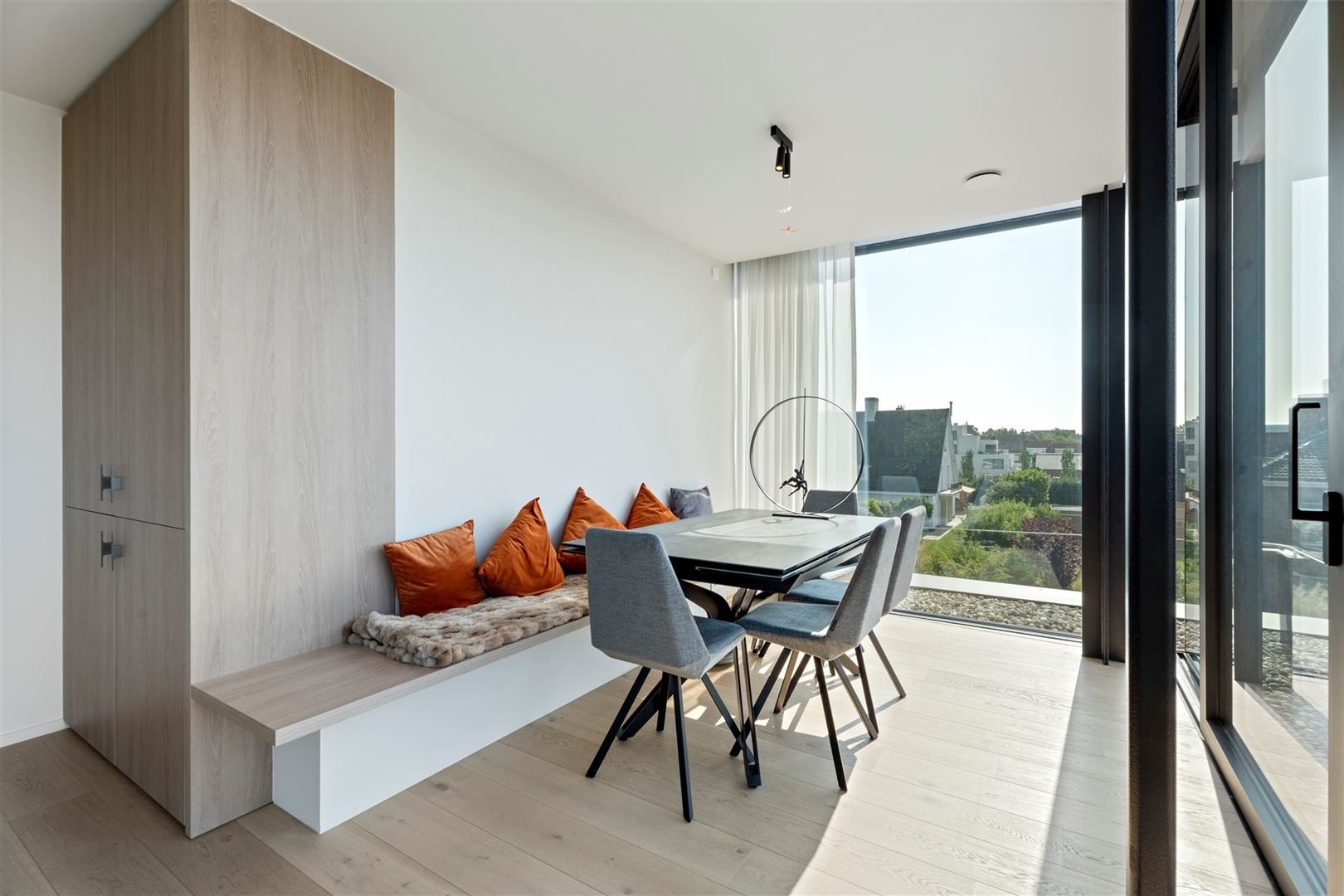 Splinternieuwe penthouse met grote terrassen in topgebouw foto 11
