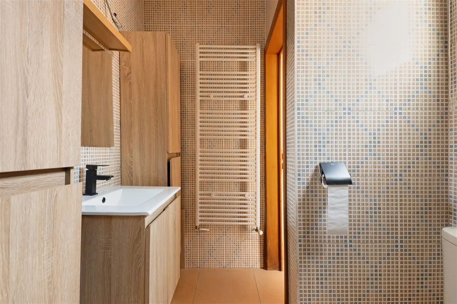 Woning met 4 slaapkamers en buitenruimte in Gent centrum. foto 9