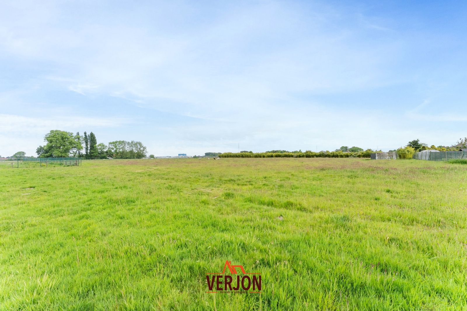 Riante villa op 13.722m2 met 6 slaapkamers, dubbele garage en prachtig vergezicht foto 28