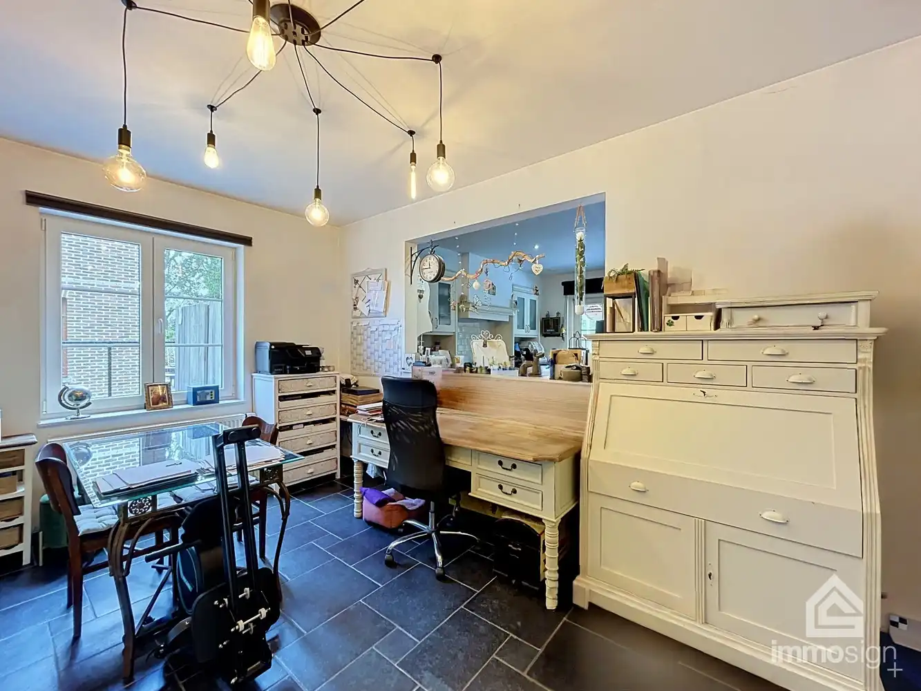 Stijlvolle villa met 5 volwaardige slaapkamers te Herk-de-stad! foto 17