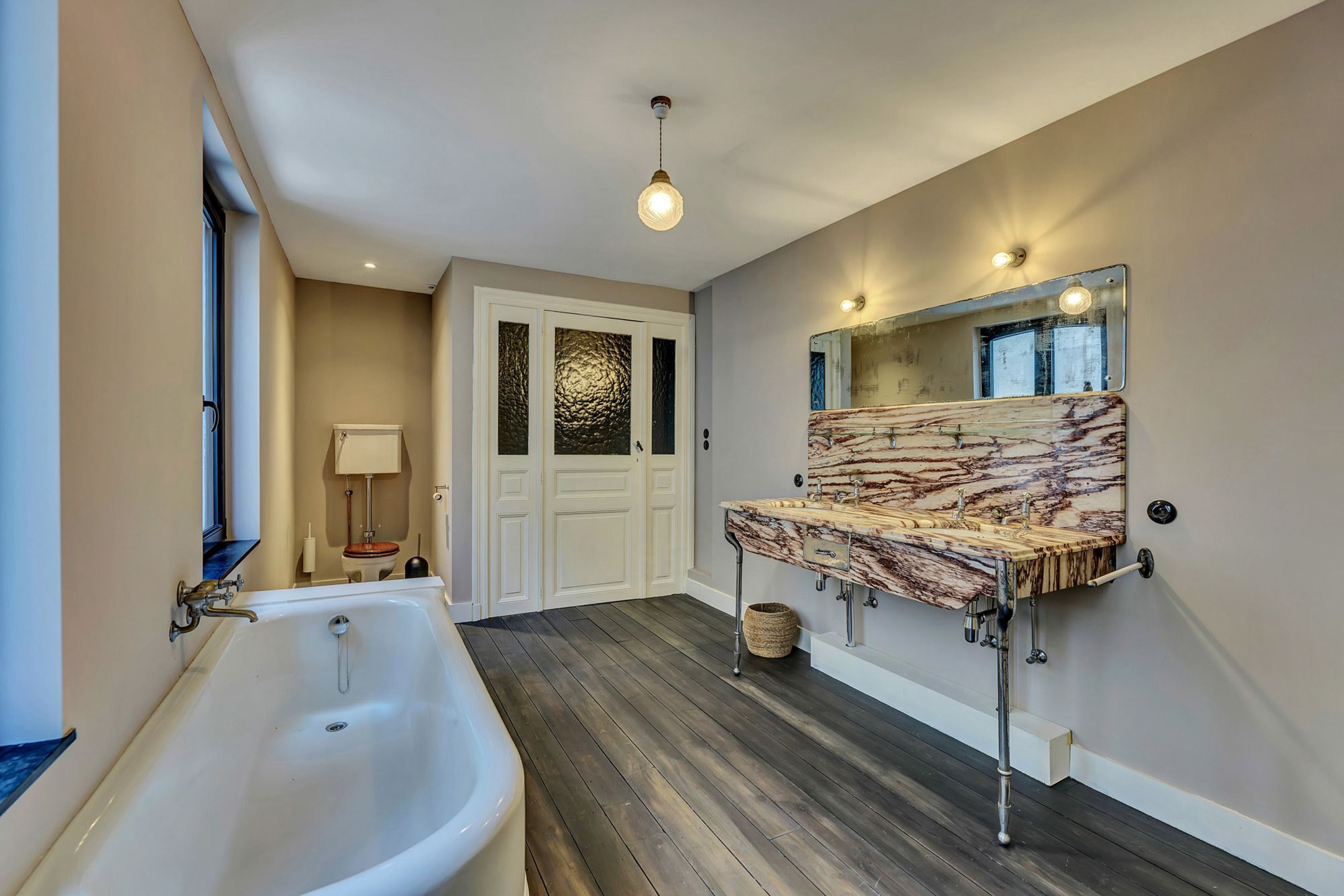 Authentiek gerenoveerd herenhuis in het hart van Aalst foto 14