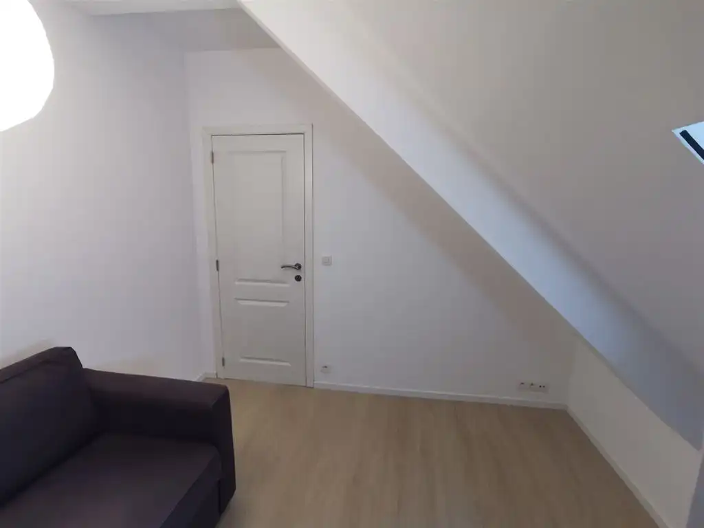 Mooie 3-gevelwoning gelegen in Pollare foto 19