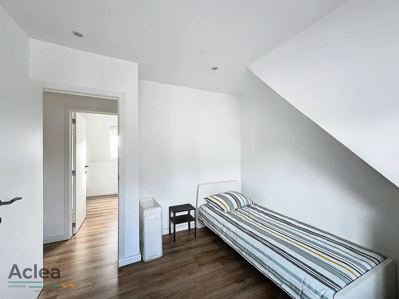 Gerenoveerde woning te huur foto 16