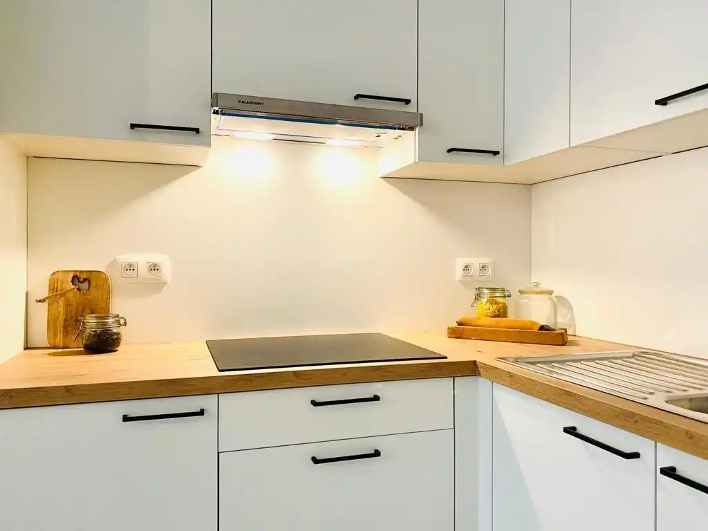 Appartement met 1 slaapkamer, terras met tuin en autostaanplaats foto 4