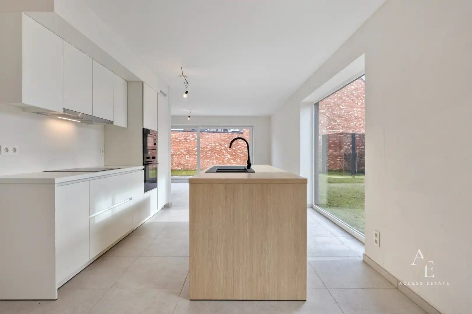 WETTEREN -Stijlvolle, duurzaam en energiezuinige nieuwbouwwoning! foto {{pictureIndex}}