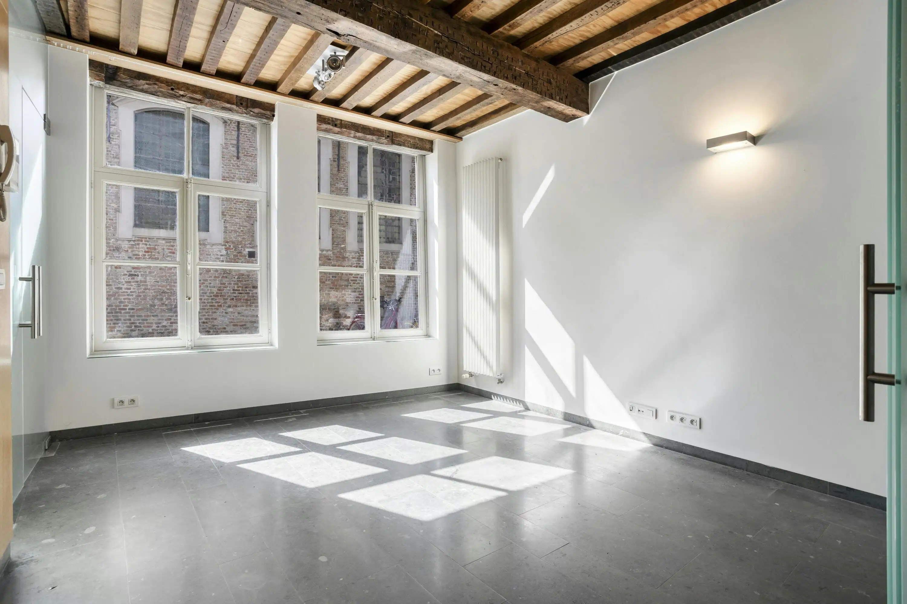 Authentiek huis te koop in het hart van Brugge foto 4