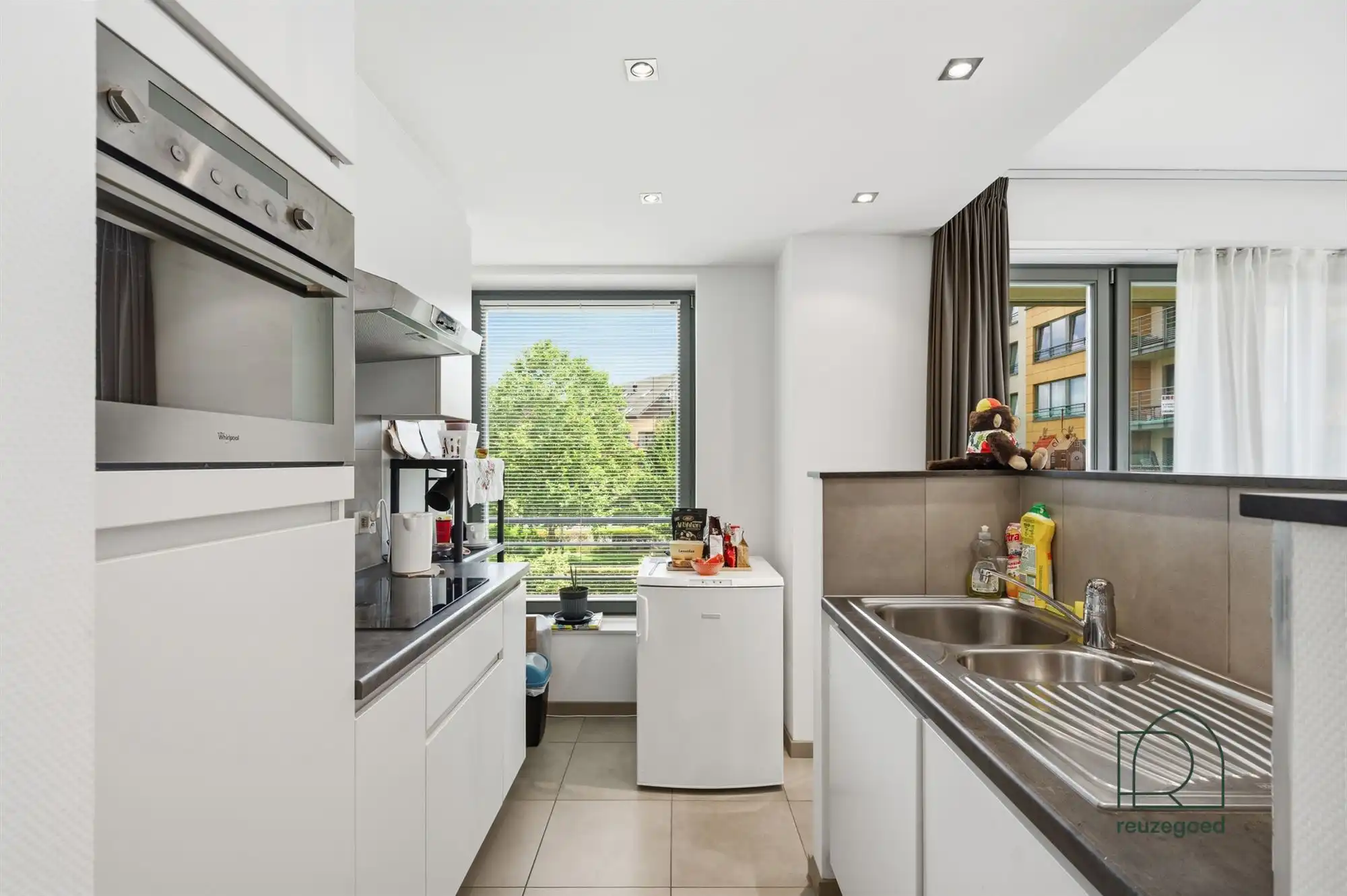 Instapklare investering met 2 slaapkamers op toplocatie in Evere foto 12