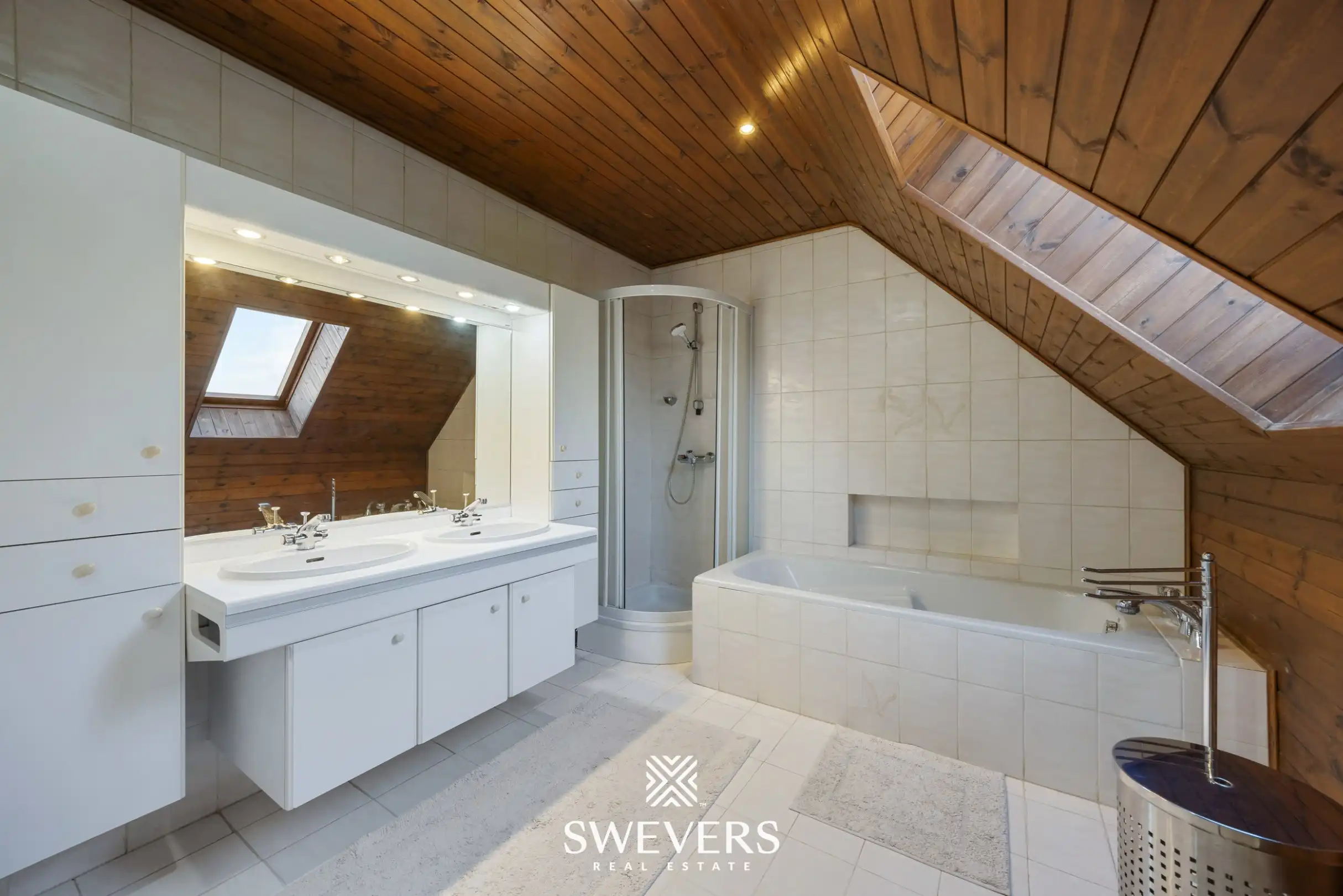 Charmante woning met drie slaapkamers te Heusden-Zolder   foto 16