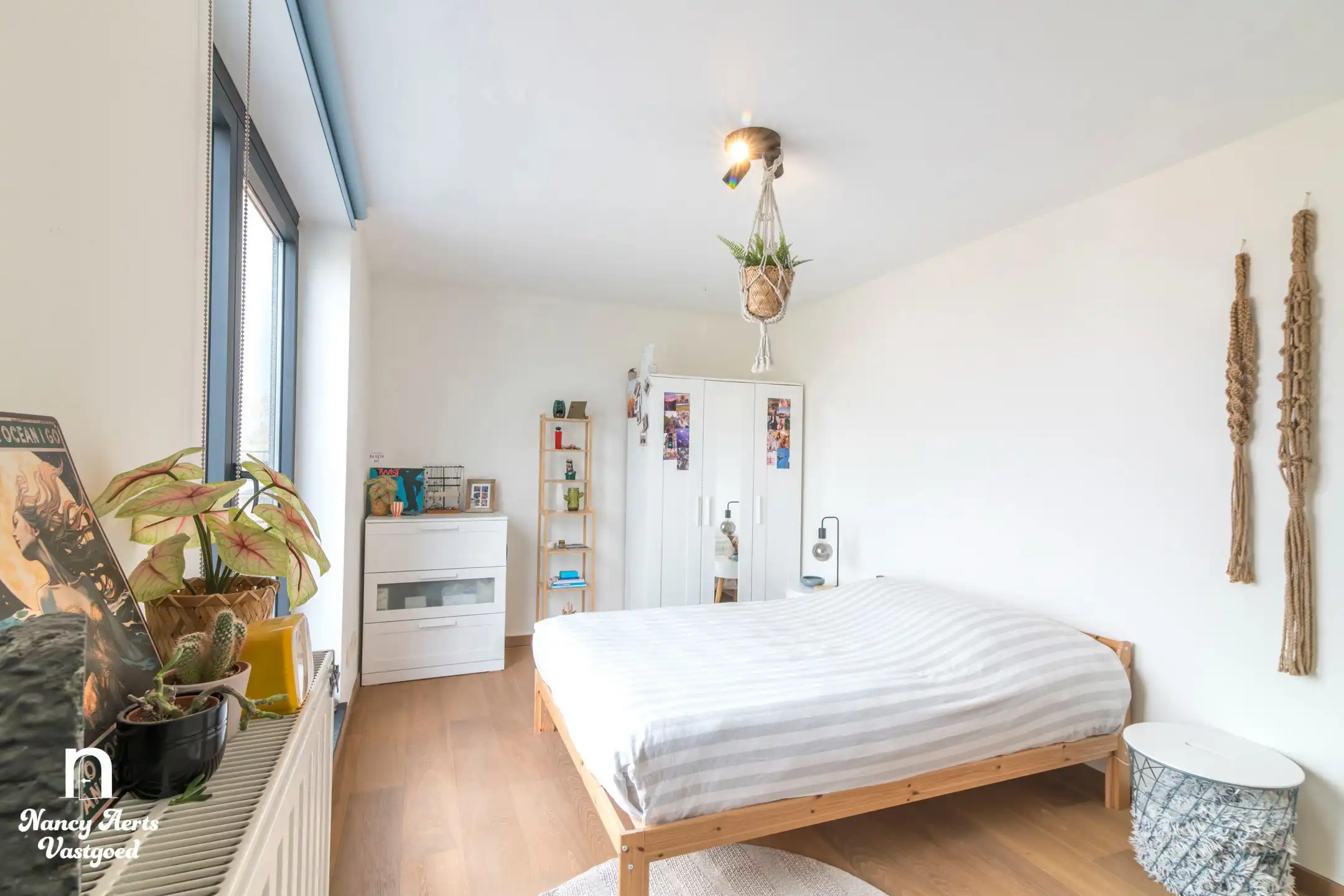 Lichtrijk penthouse met groot rondom terras en 2 parkings foto 19