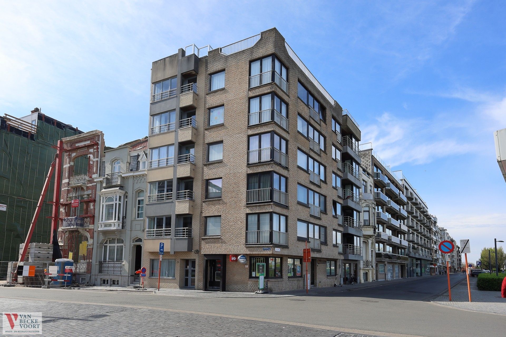 Handelsgelijkvloers 35m² met aankoop inboedel foto 8