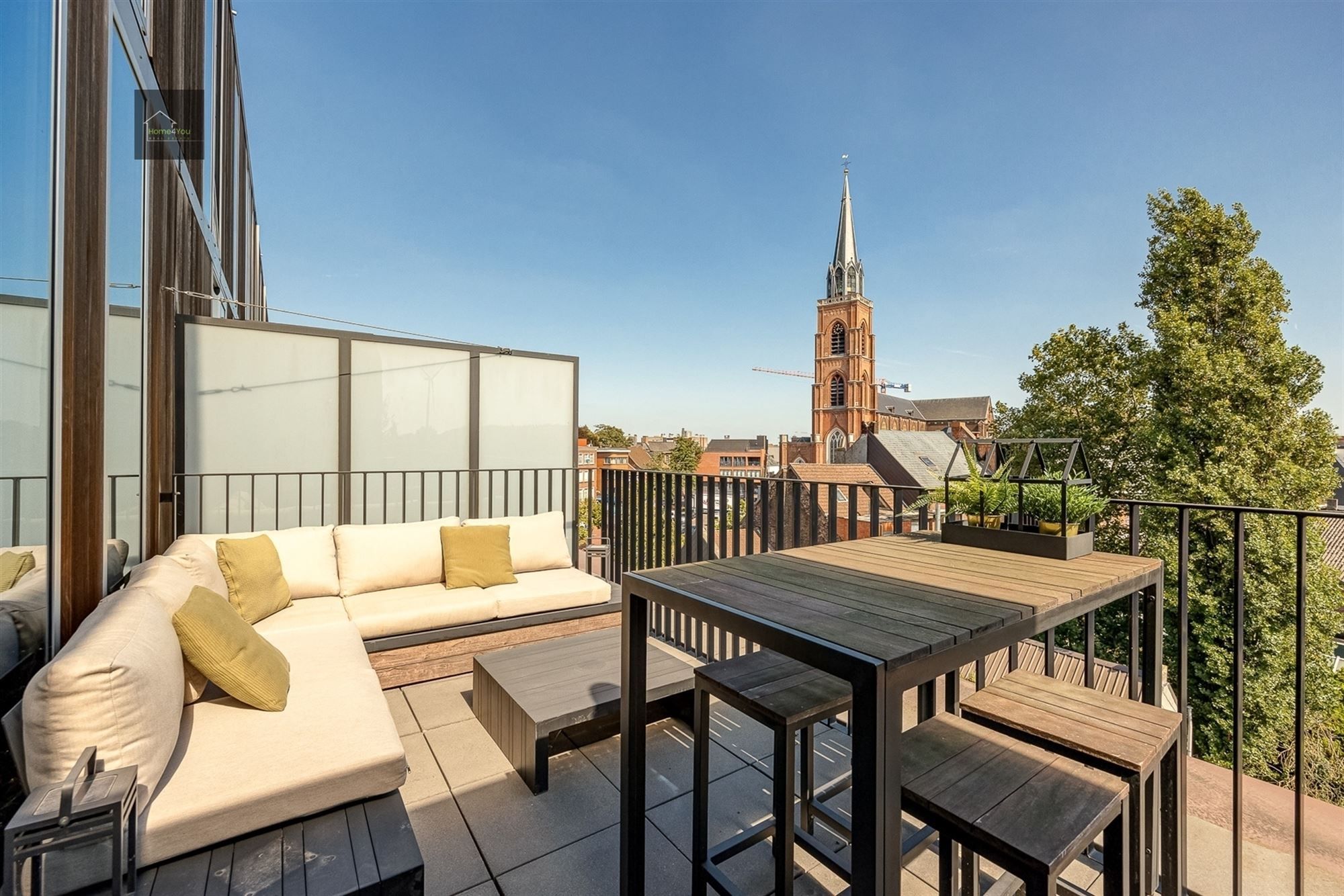 Luxe duplex appartement met groot terras en prachtig uitzicht foto 10