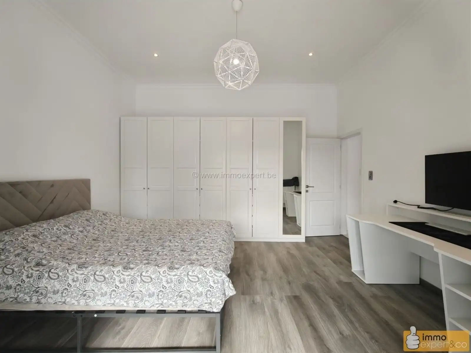 TERNAT: Volledig gerenoveerde woning, 3 slpkrs, centrum foto 20