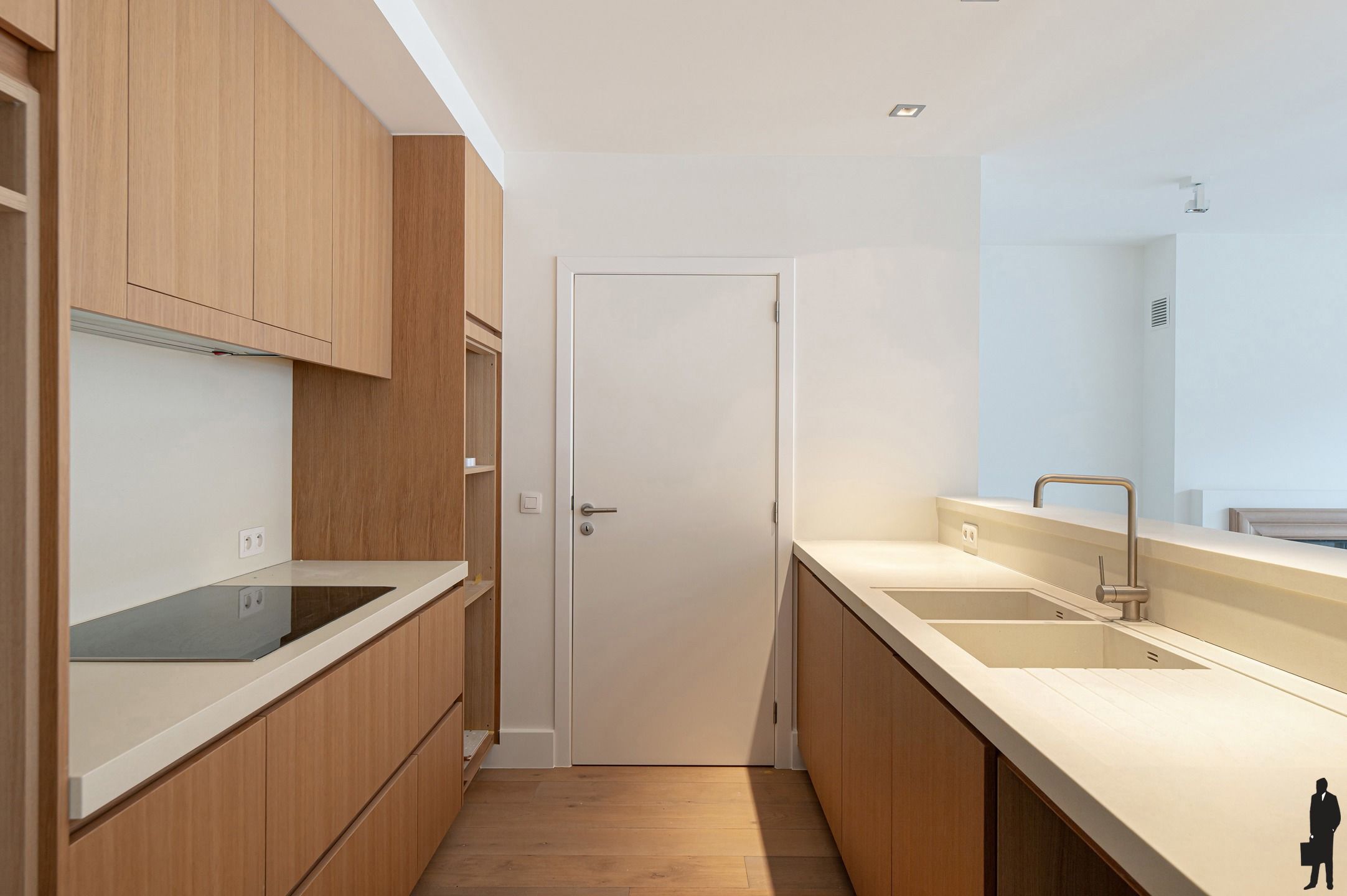 Luxueus appartement in centrum Brasschaat, nabij het park! foto 2