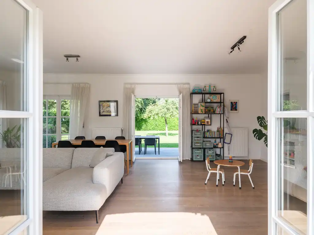 Bijzonder ruime (385 m²) en instapklare villa rustig gelegen in Astene foto 9