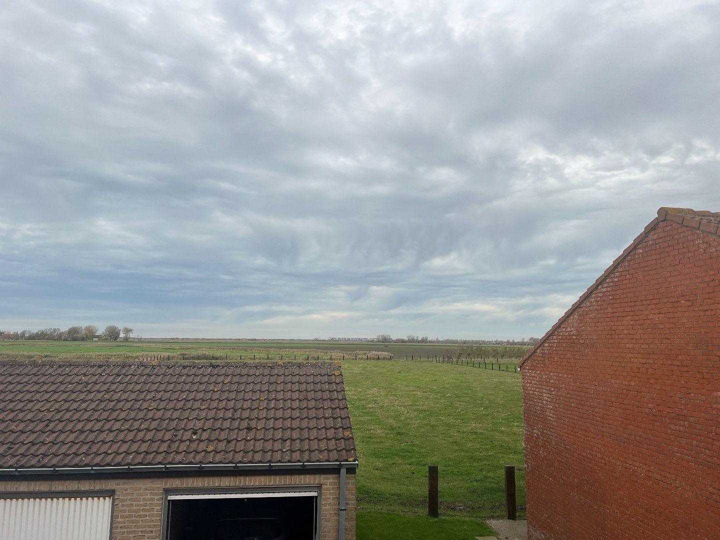 Geriefelijk en gezellig 2-slaapkamerappartement in het knusse Zuienkerke! foto 17