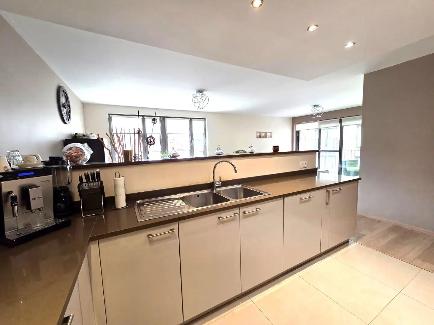 Bijna zo goed als nieuw. foto 14