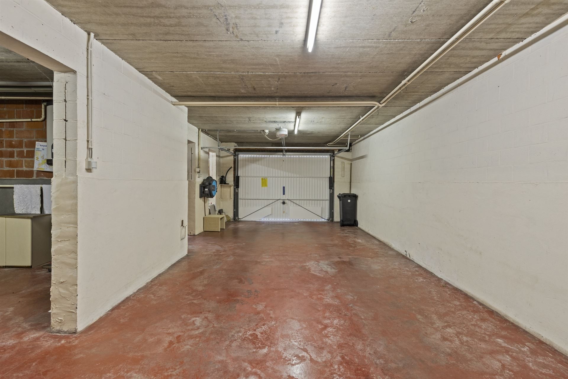 Woning met grote tuin, 3 slpks., veel licht en grote garage. foto 17