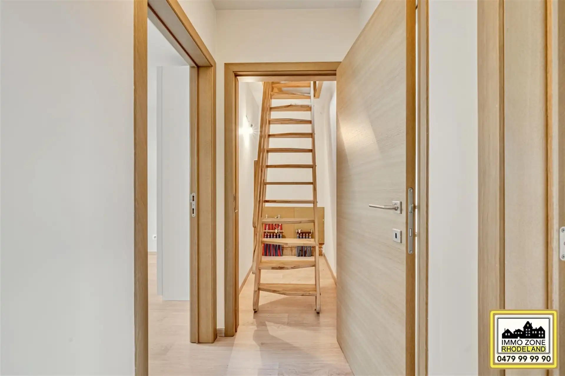 Prachtige instapklare woning met 4 slpks, garage en tuin foto 20