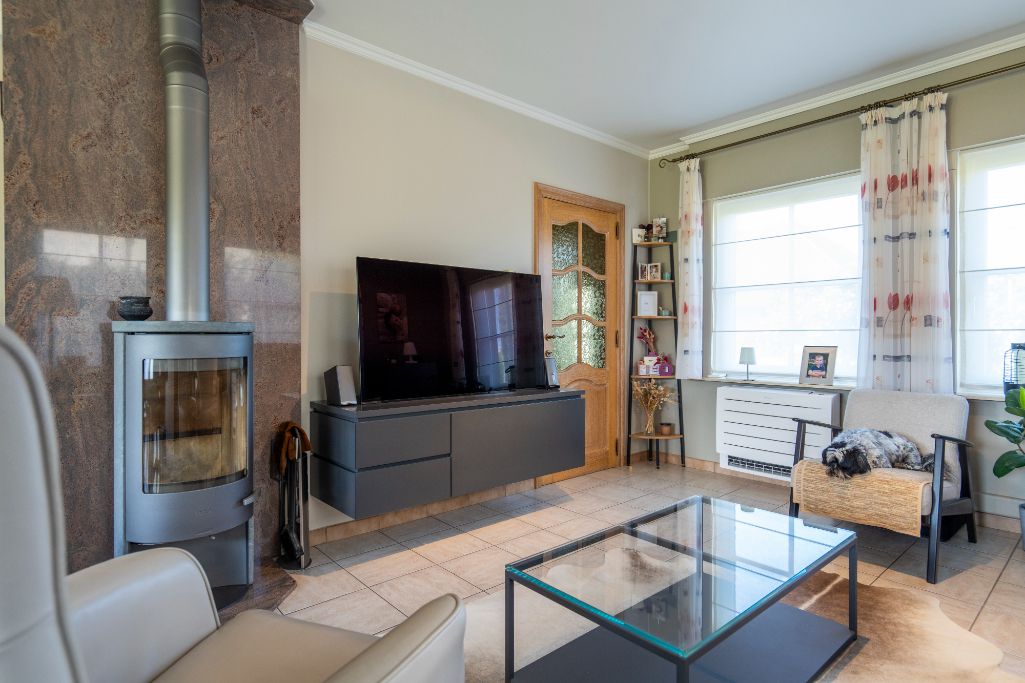Charmante halfopen woning te Roeselare foto 5