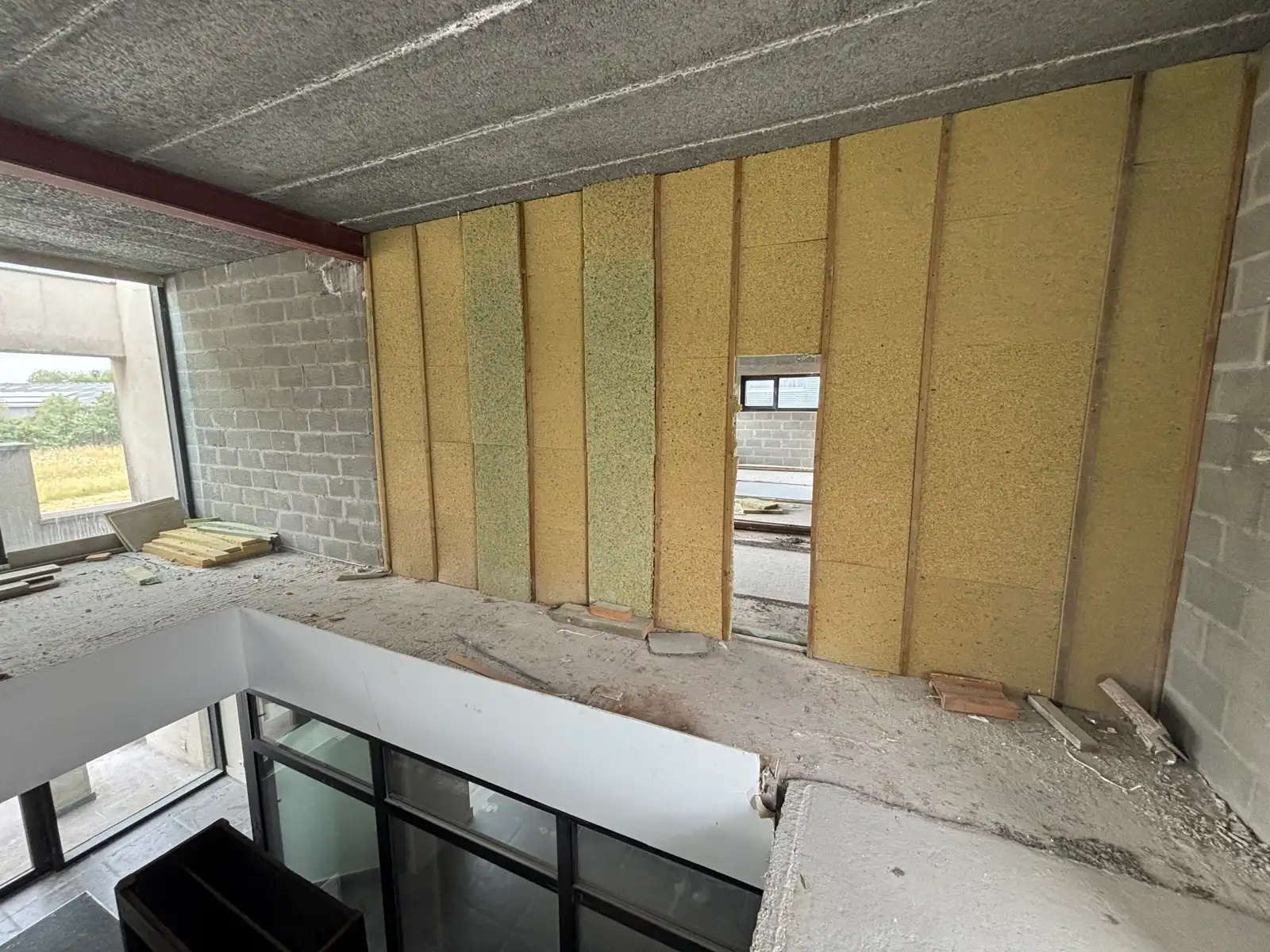Baanwinkel 300 m² te huur Hannuit zichtlocatie foto 7