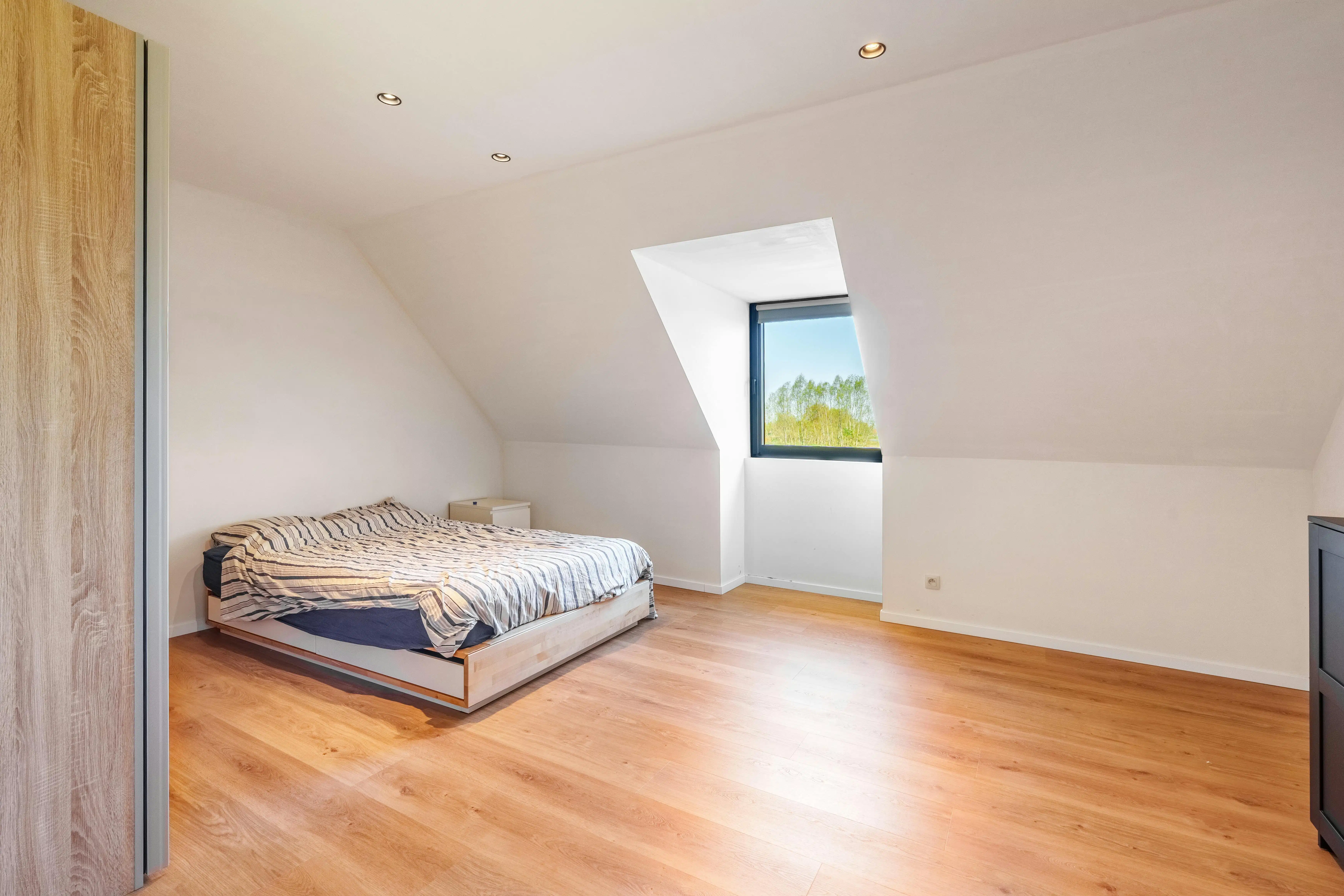 Exclusieve nieuwbouwvilla met bijgebouw in landelijke rust Ardooie foto 24