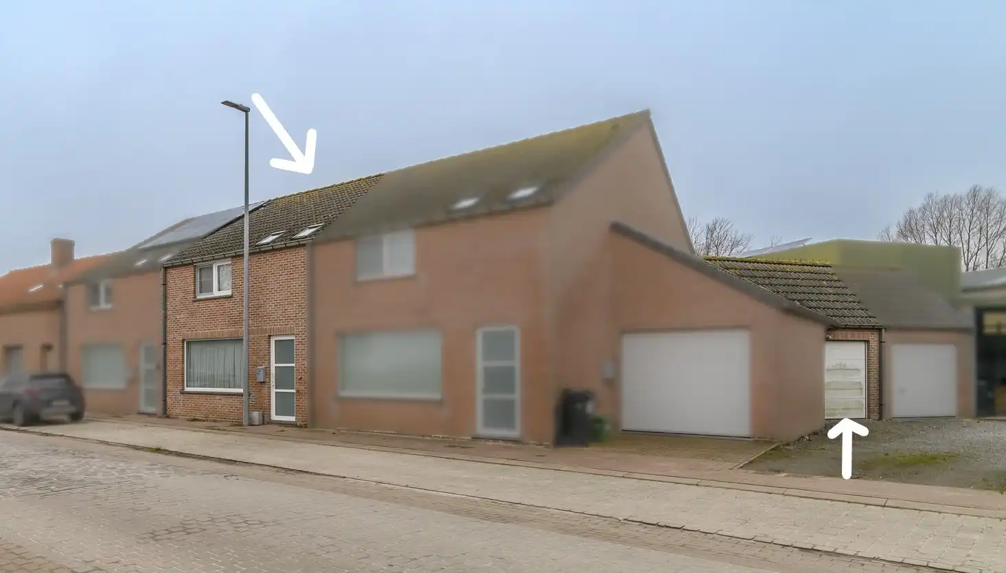 IZENBERGE: Recente rijwoning met alle comfort, 3 slaapkamers, gezellig tuintje en garage op 151m² grondopp. (verhuurd) foto 2