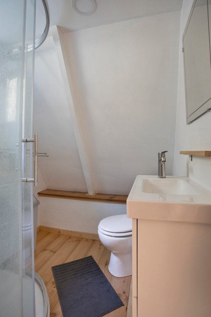 Unieke vakantiewoning, rustig gelegen op een perceel van 2.874m² foto 8