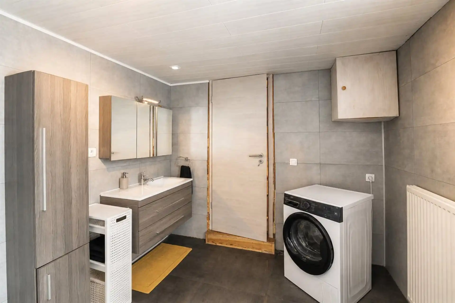 3-gevelwoning met grote tuin, dicht bij alle voorzieningen! foto 7