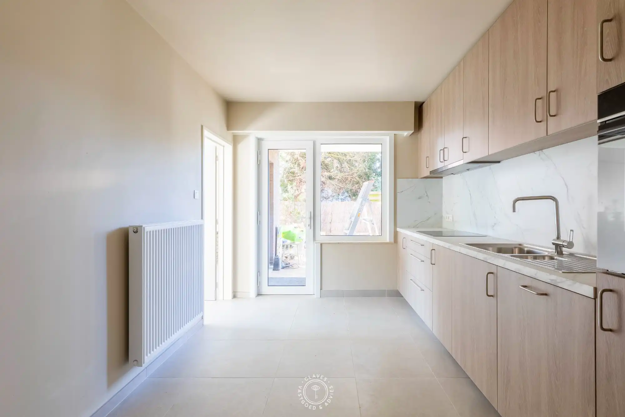 Ruim gelijkvloers appartement van 134 m² met tuin en garagebox foto 6