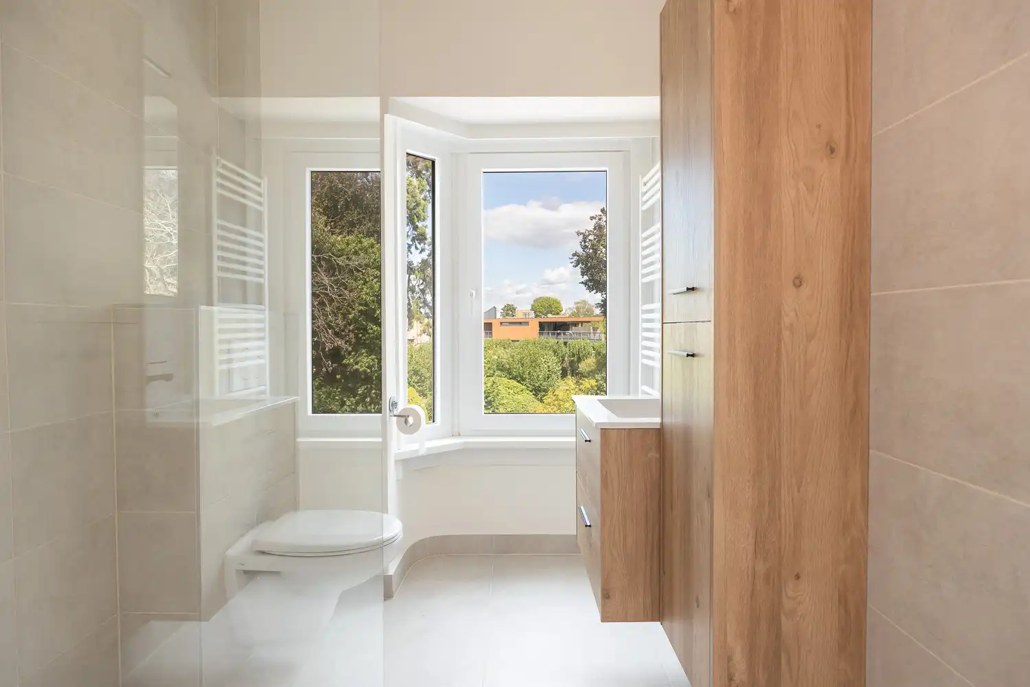 Volledige gerenoveerde gezinswoning (4slk) met ruime tuin foto 29