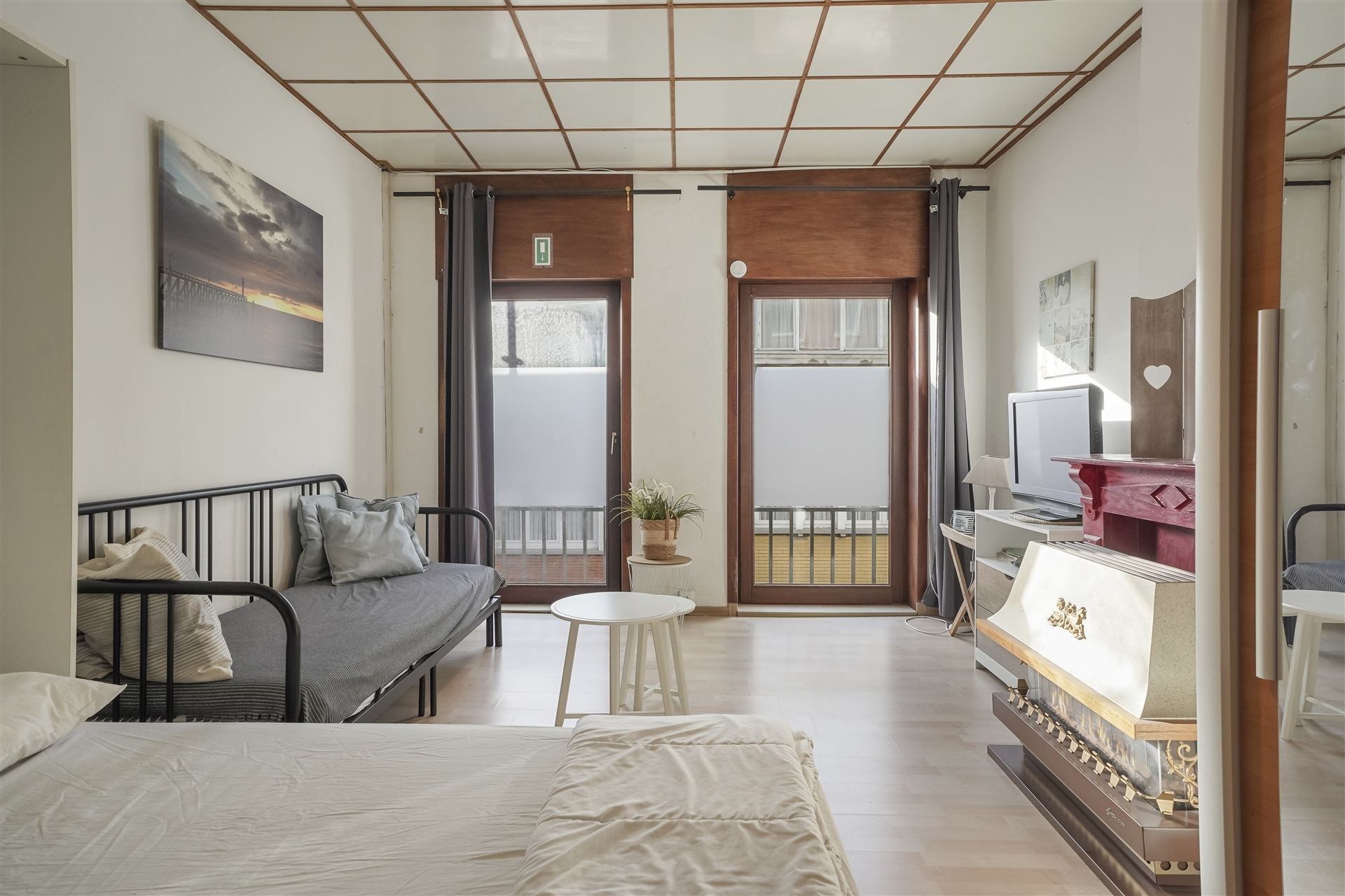 INSTAPKLAAR / VLAKBIJ ZEEDIJK  foto 7