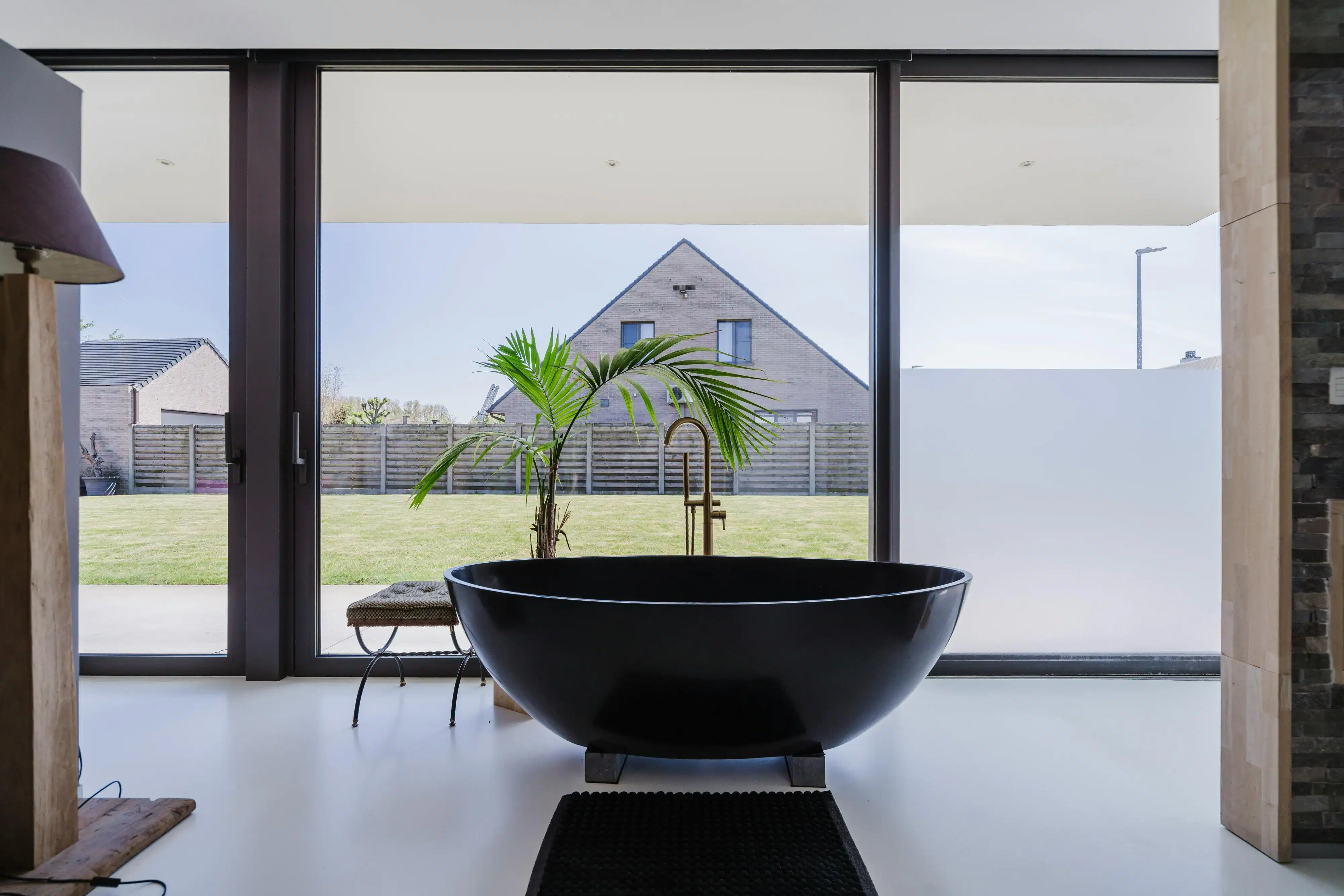 Volledig gelijkvloerse villa te koop in Wevelgem! foto 14