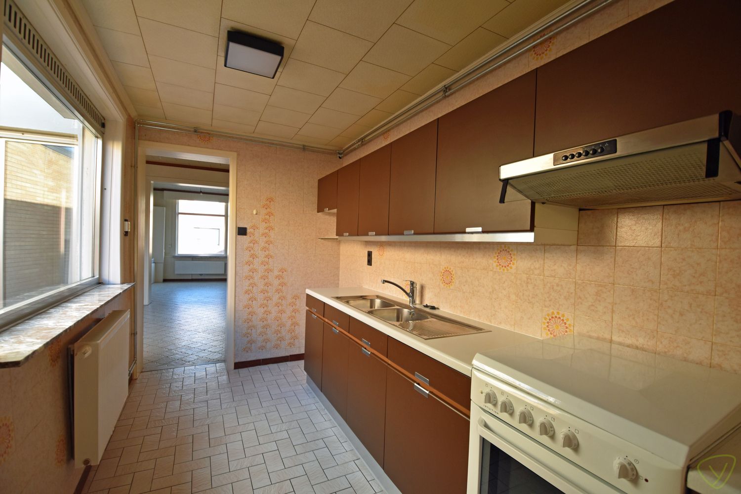 Gezellige woning in hartje Eeklo! foto 9
