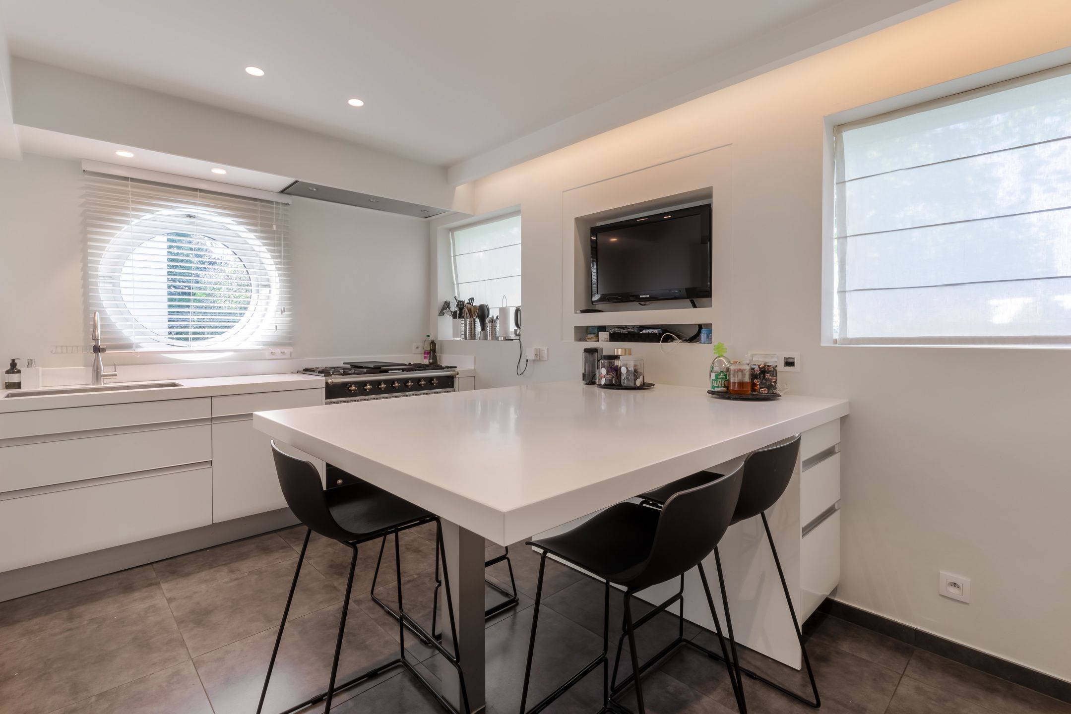 Luxueuze moderne 5 SLPK, woning in de gewilde Elsdonkwijk foto 14
