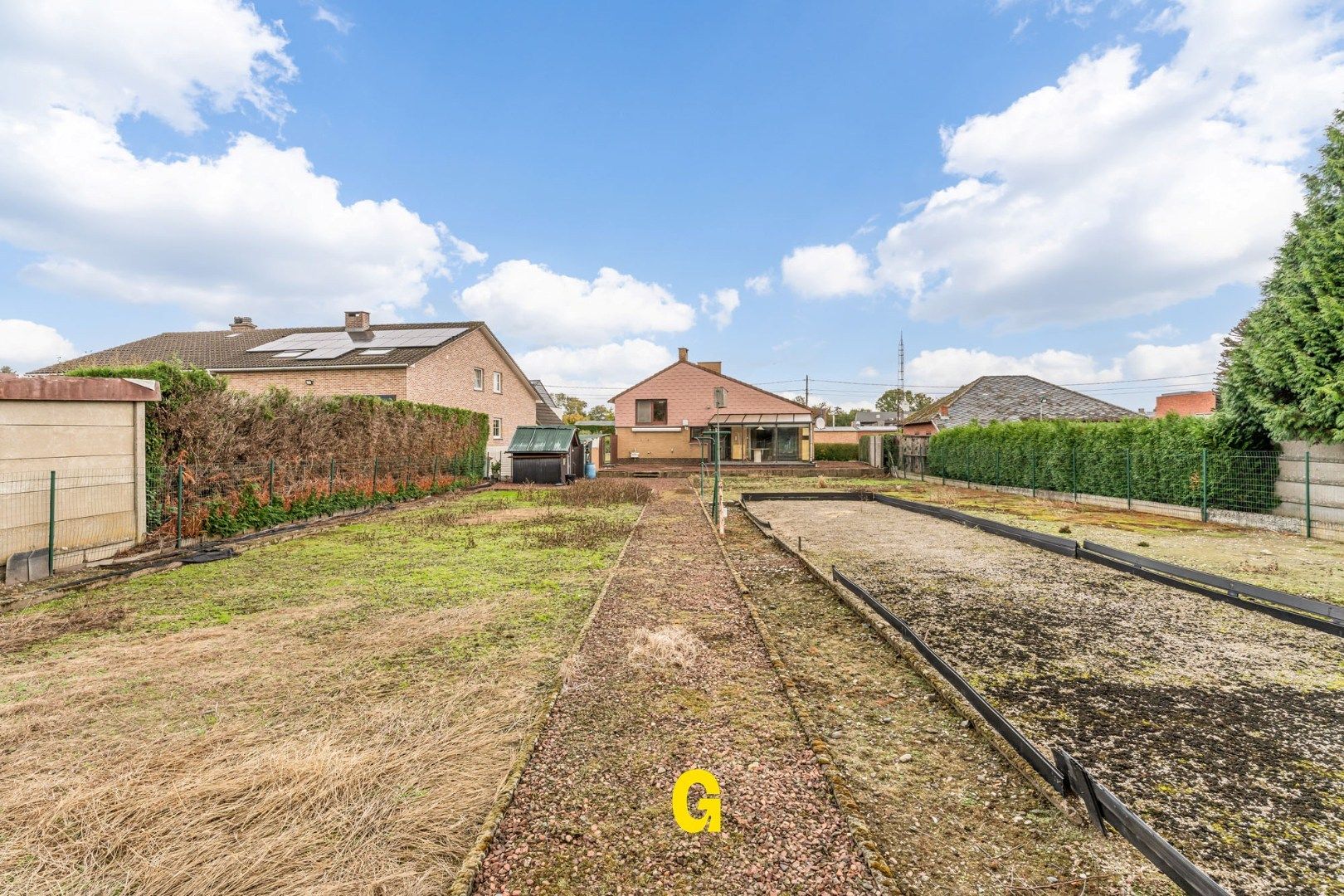 Vrijstaande split-level woning met zuid gerichte tuin op 14a 49ca, in een geliefde buurt vlakbij het centrum foto 26