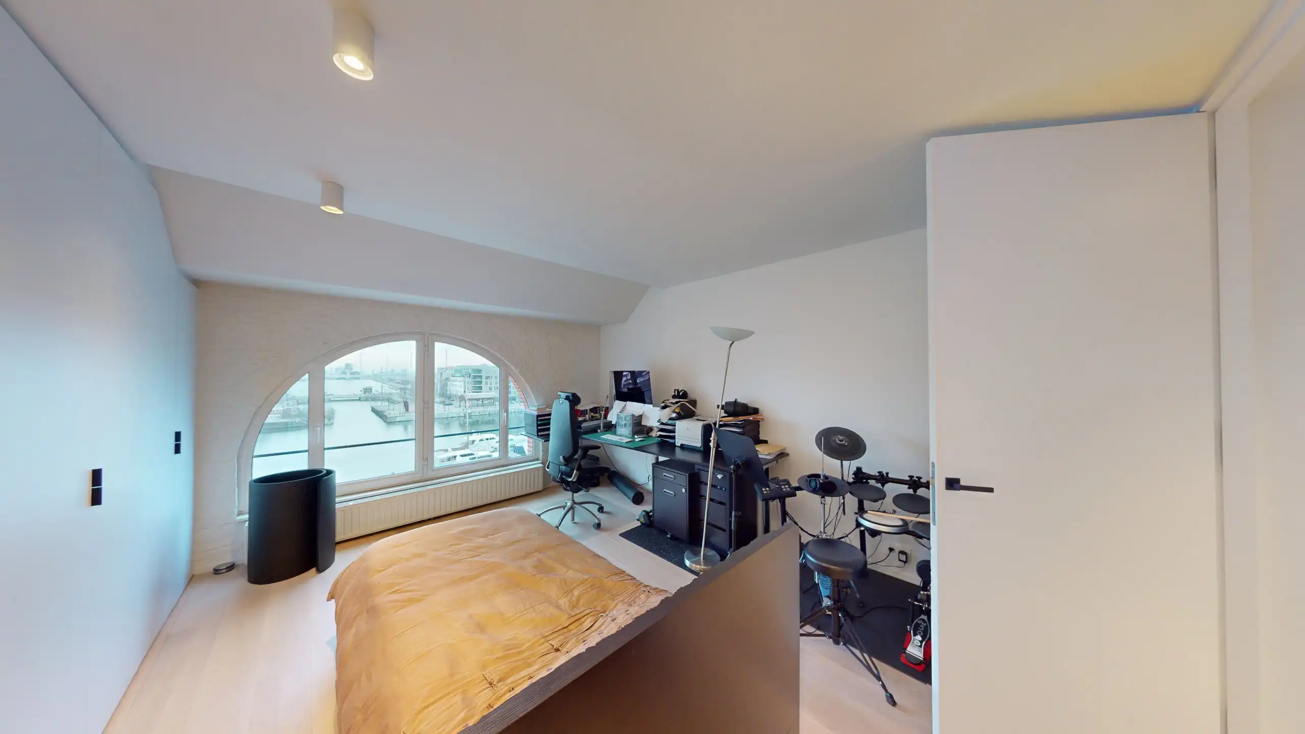 ANTWERPEN EILANDJE - Ruime penthouse loft foto 6