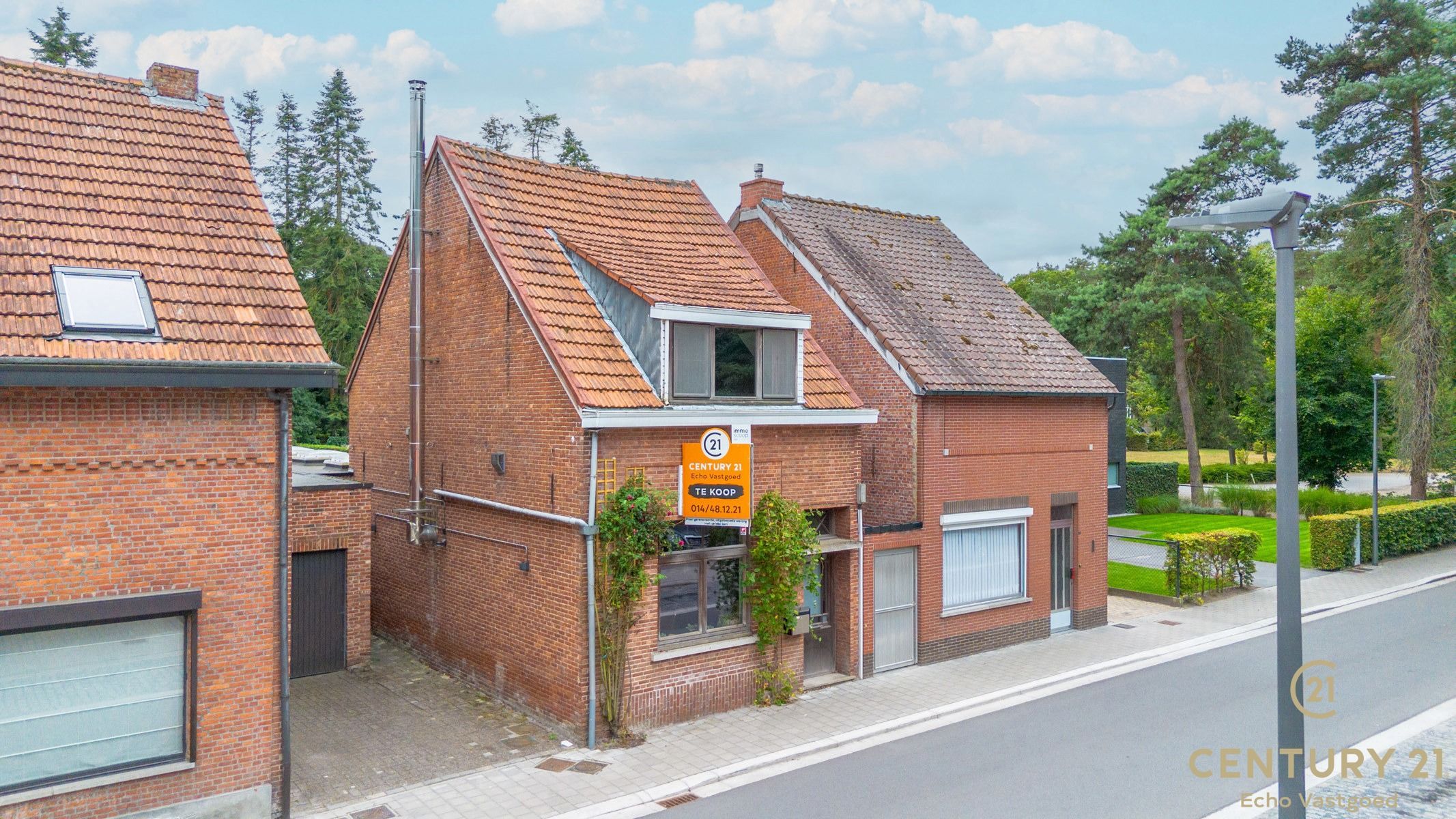 Karaktervolle woning op een idyllische, groene locatie foto 21