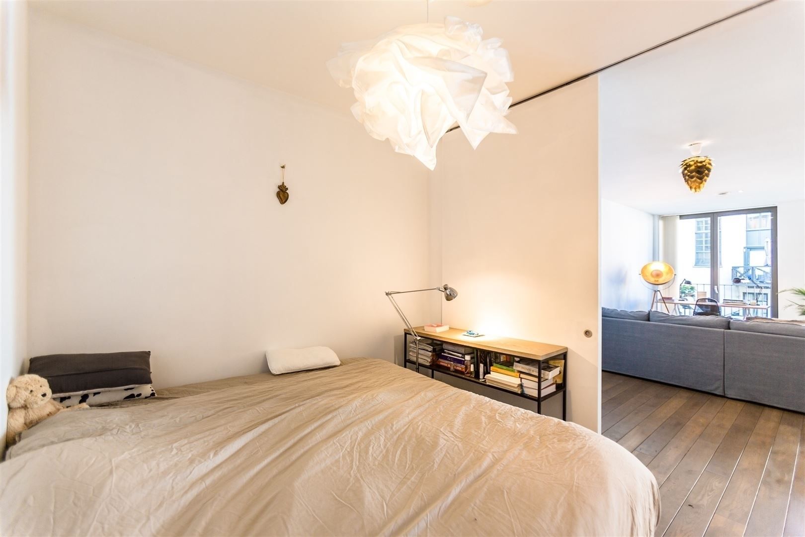 Trendy appartement met terras in historisch stadscentrum foto 11