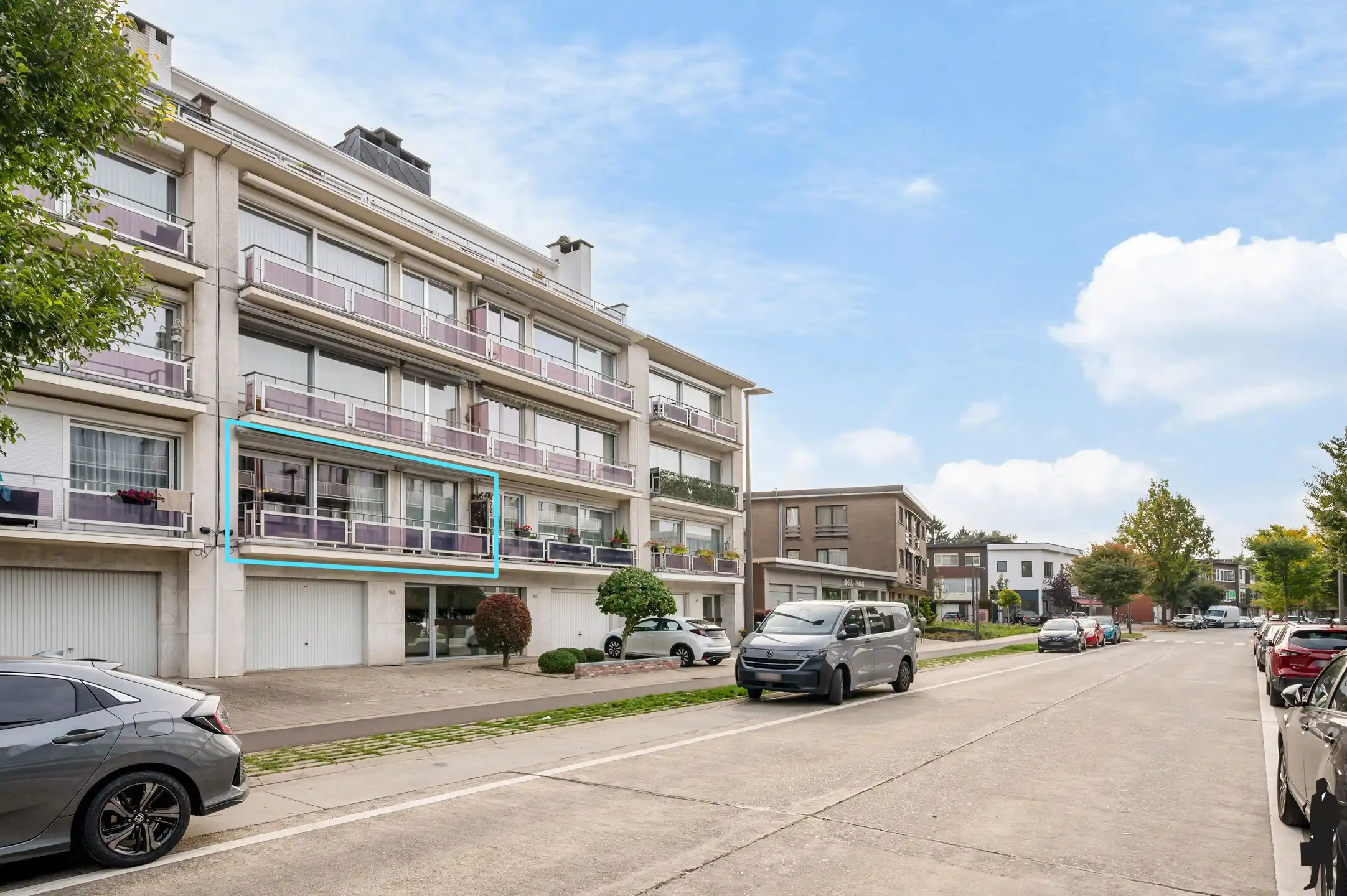 Prachtig appartement met twee slaapkamers en terras foto {{pictureIndex}}