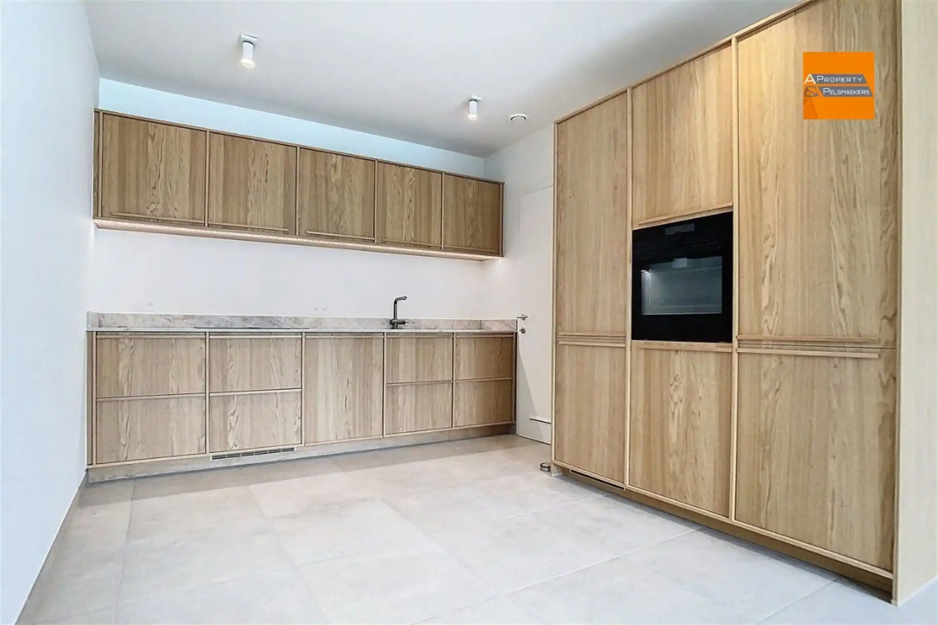 Uitzonderlijk duplexappartement met hoogwaardige afwerking aan The National Golf foto 3