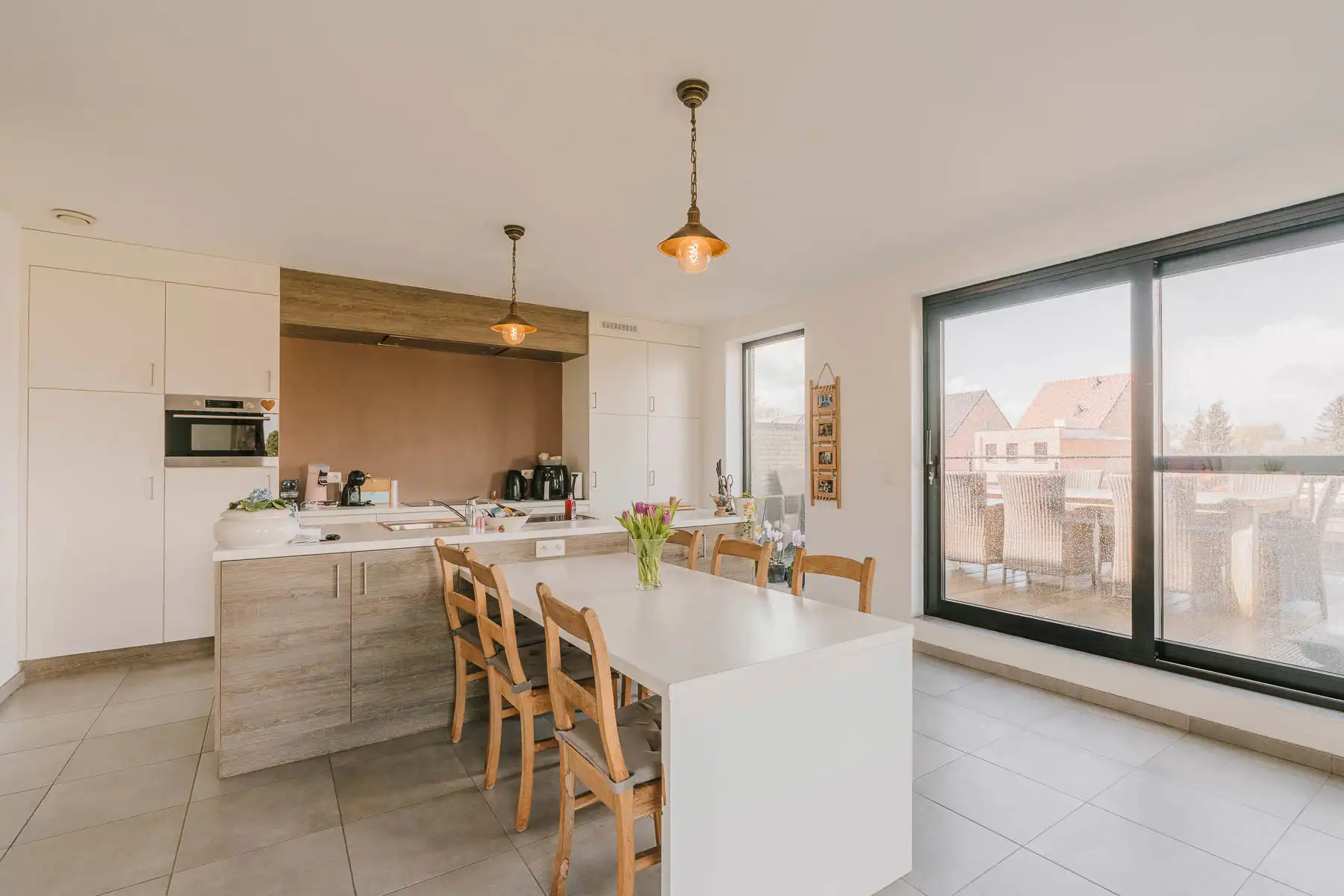 Recent, ruim duplex appartement met 3 slaapkamers te Berlaar foto 2