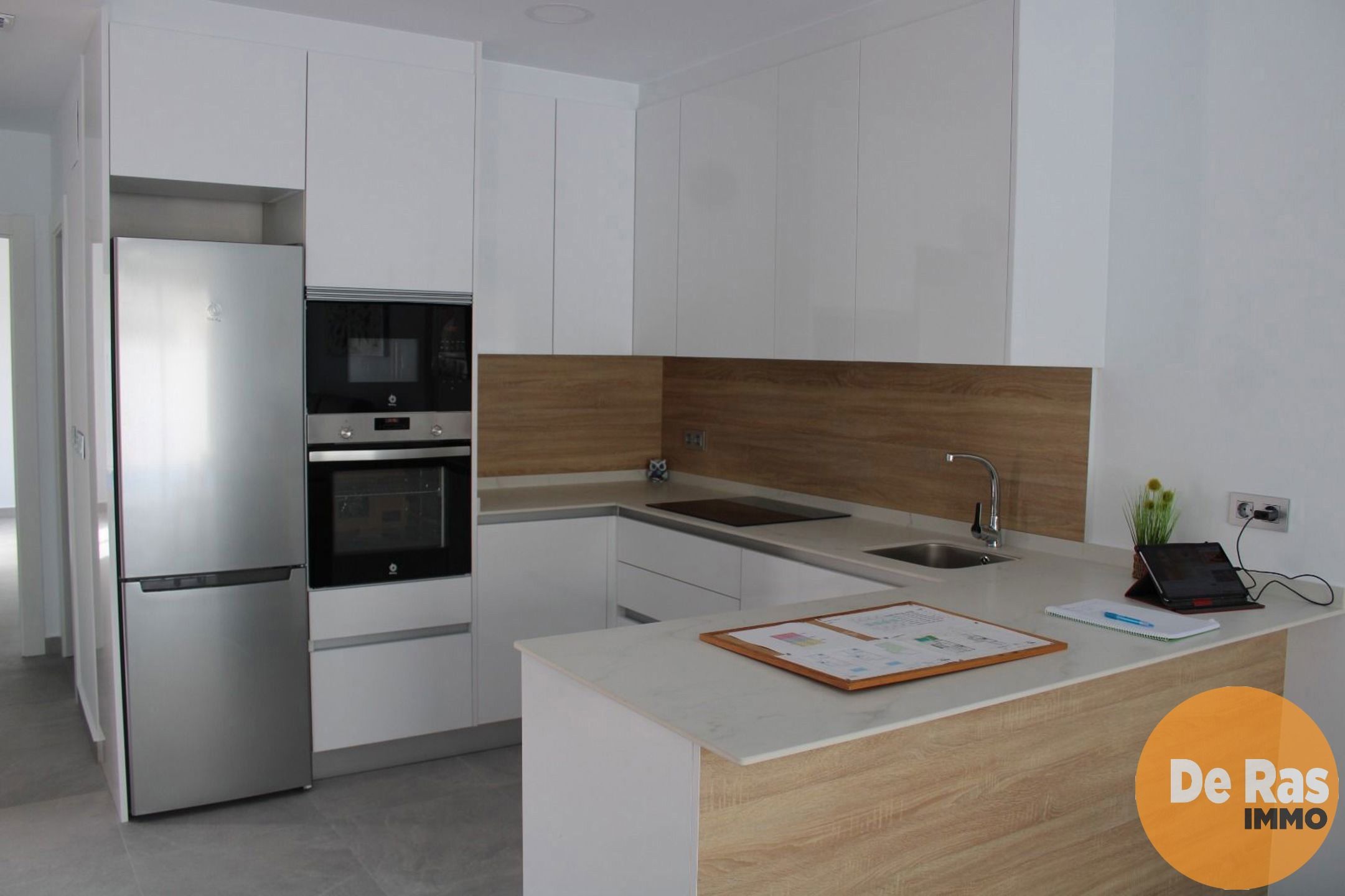 SPANJE - TOPINVESTERING- Schitterende villa in klein complex foto 9